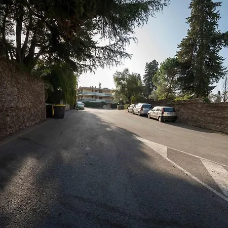 A081-cannes Avec Terrasse Au Calme Prázdninový dům *