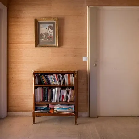 A081-cannes Avec Terrasse Au Calme Сasa de vacaciones Cannes